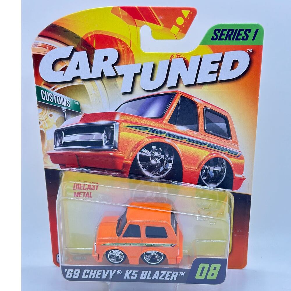 Car Tuned Series 1 1969 Chevy K5 Blazer #08 Orange